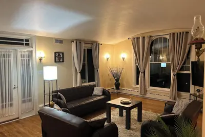 Image de Charming Johnstown Getaway - 3br Home with Ac, WiFi & Private Creek Access