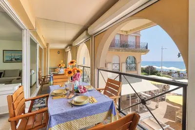 Image de Victoria Palace Elegant Apt, Menton, France