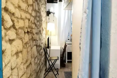 Image de Charming Studio in Marais – Heart of Paris / 2mn to metro