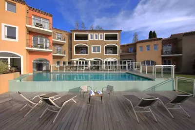 Image de Adonis Mougins