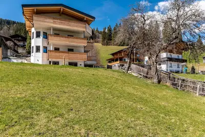 Image de Chalet 'Tirolee Marchegg' avec vue sur la montagne, terrasse partagée et Wi-Fi