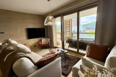 Image de Phoa22 Schöne Wohnung in Residenz mit Pool und Pisten