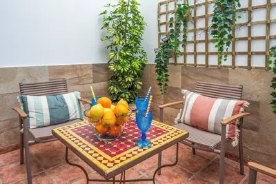 Image de Aires de Triana riverside apartment