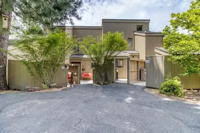 Image de Lodge Condo 32, 33 & 34 - Close to Black Butte Lodge
