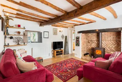 Image de Pass the Keys | Traditional 3 Bed Cottage in Historic Village