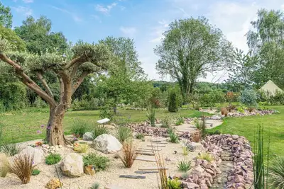Image de Maison du Bonheur avec Spa & Rivière, 4 Chambres & 2 Sdb
