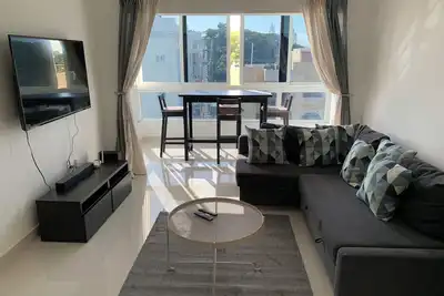 Image de 4-bedroom condo Steps from Ocean w/Pier, parking, WiFi, Ac, parks & shopping.