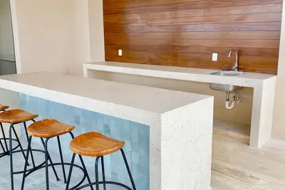 Image de Lit Studio 3 blocks away from the beach, gym, Infinity Pool & Rooftop Views