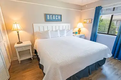Image de New! Large 1br at The Golf Colony at Baytree, Pool