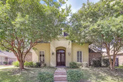 Image de Easy Access to I-10: Family Home in Prairieville!