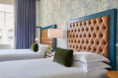 Image de Elegant Premium Room with 2 Queen Beds Steps from Colorado Convention Center