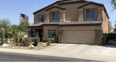 Image de Spacious 6-bedroom, 4 bath house with Heated Pool in Casa Grande Arizona