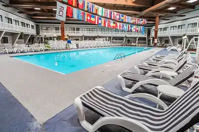 Image de Deep Discount on studio at The Cove at Yarmouth in West Yarmouth, Ma
