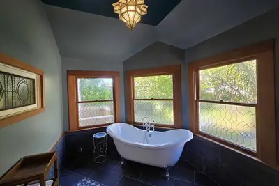 Image de Victorian Charming 4-bedroom house with WiFi, Ac in marvelous Eureka
