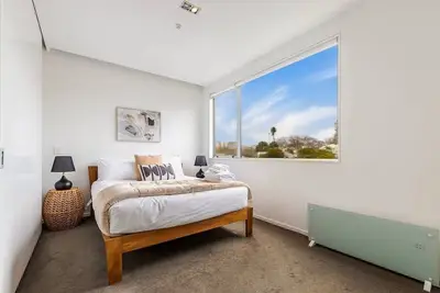 Image de Modern apartment, incredible location in beautiful Auckland with WiFi