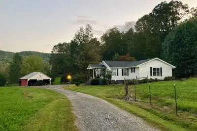 Image de Peaceful Valley Farm - 4-bedroom house in charming West Marion