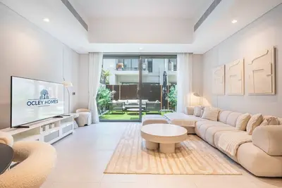 Image de Lovely Duplex Townhouse minutes from Downtown