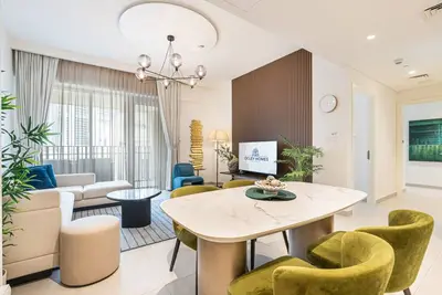 Image de Lux Creek Home w/ Burj View steps from the Lagoon