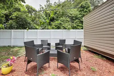 Image de 8 Mi to Design District: Miami Home w/ Yard