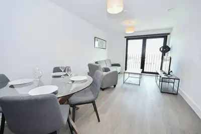 Image de Modern & Convenient 2 Bedroom Liverpool Apartment