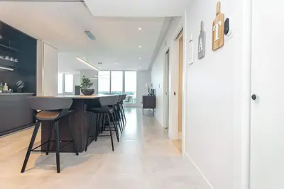 Image de Chic 2-bedroom family apartment, in South Beach