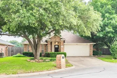 Image de Cozy Corner Near I-20 & 360, Heart of Dfw, Quiet Cul-de-Sac Stay