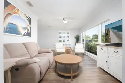 Image de Be A Nomad | Welcome to Your Neptune Beach Retreat