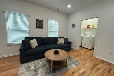 Image de -New- Lux 5bdr Home 10 Min to Atl