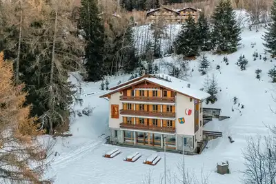 Image de Chalet de l'Ours Nature 4 Etages 52 pers