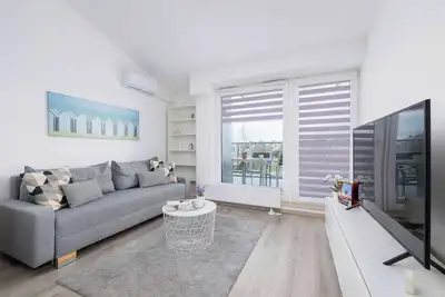Image de Chełmońskiego 142 | Comfortable Apartment | Garage