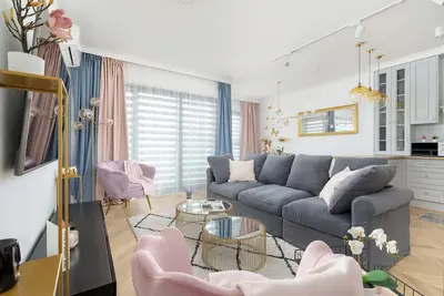 Image de Fabryczna 11 | Two-level Apartment |Sauna |Jacuzzi