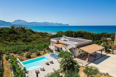 Image de Villa DellAcqua: Infinity Pool with Sea View