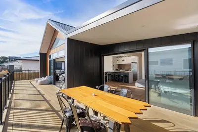 Image de The Sun Trap - Waihi Beach Holiday Home