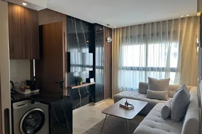 Image de Studio sympa avec Rooftop
