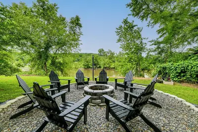 Image de Riverfront Retreat w/ Near Boat Launch in Nineveh!