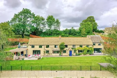 Image de Bunkers Hill - sleeps 10 guests in 5 bedrooms
