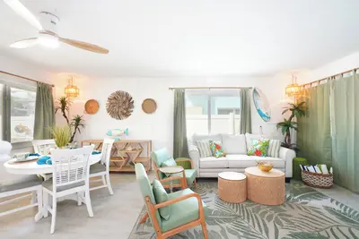 Image de Waterfront 2br/2ba Condo with dock near beach #1