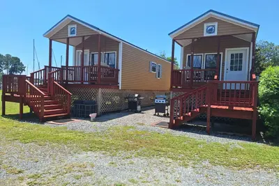 Image de Cozy cabin #1 on Neuse River in charming Oriental with WiFi, Ac