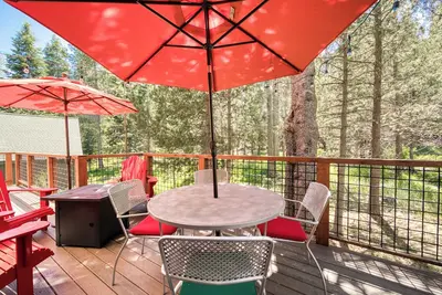 Image de Stonehill Hideaway at Tahoe Donner by Tahoe Getaways - Pet-Friendly Monthly Lease