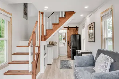 Image de Tiny Home Getaway | Close to Msu | Peaceful Stay