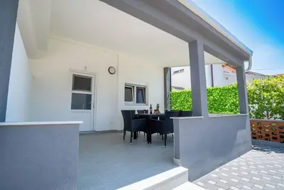 Image de Villa Skundric (11458-A2) - Vir - île de Vir