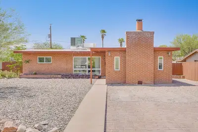 Image de Home 2 Mi to Dtwn & University of Arizona!