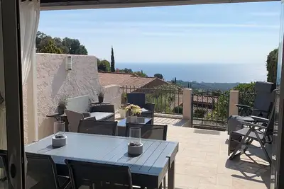 Image de La Croix Valmer villa avec vue sur mer