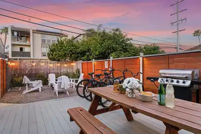Image de El Camino Surfhouse A by AvantStay | Surfside Escape, Walk to Trestles Beach