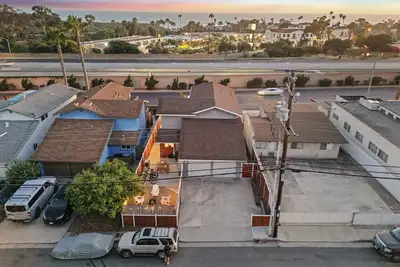 Image de El Camino Surfhouse B by AvantStay | Ocean Views & Deck, Near Trestles Beach