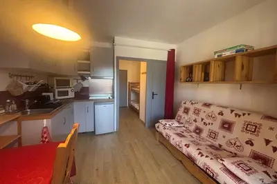 Image de Studio cabine fonctionnel et bien équipé en montagne