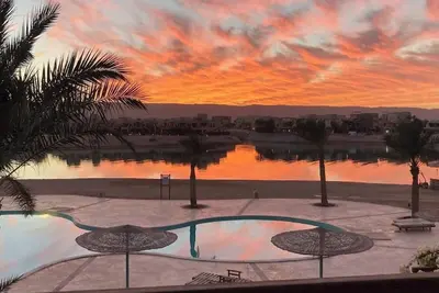 Image de Sabina 1br apartment Lagoon view with shared pool By Beit Fel Gouna Bfg
