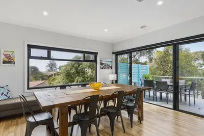Image de Beach Gum - A Stylish Coastal Retreat