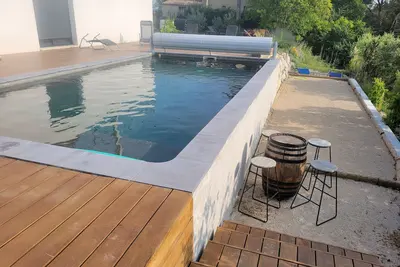 Image de Villa contemporaine récente \"Le p'tit paradis\" avec piscine, cadre exceptionnel