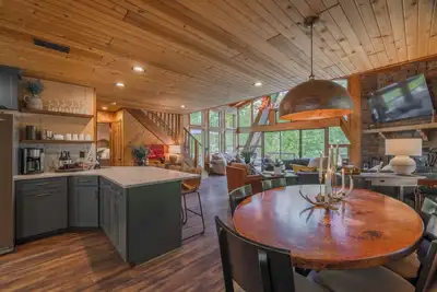 Image de Red Fox Lodge by Innsbrook Vacations!